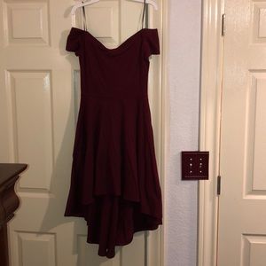Maroon Off the shoulder Windsor dress